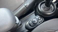 MINI Hatchback 1.5 Cooper Classic Premium 5dr Auto Petrol Hatchback